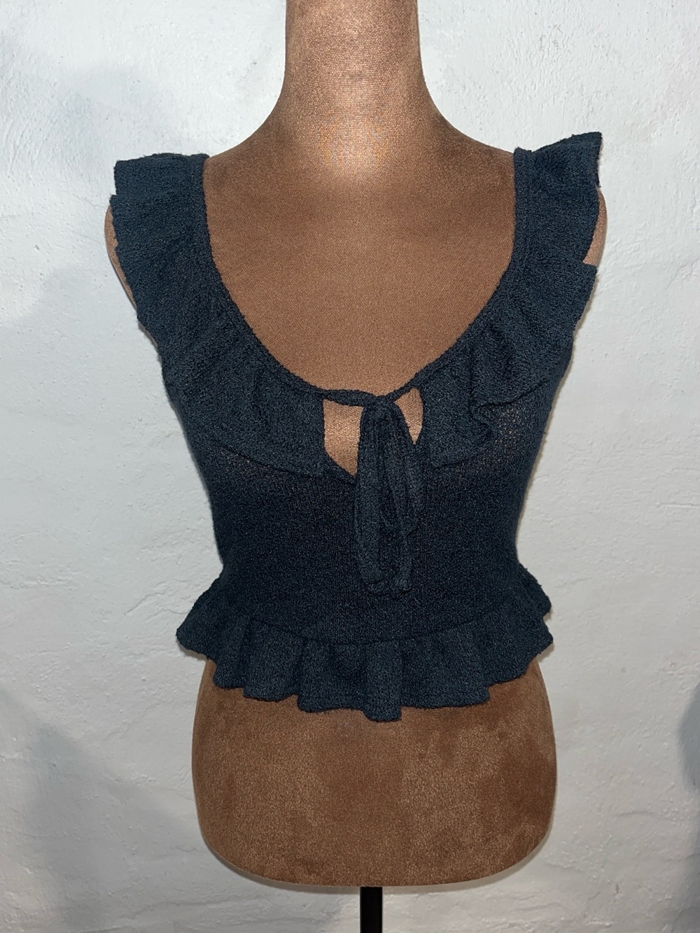 Urban Outfitters Navy Cropped Tank Top